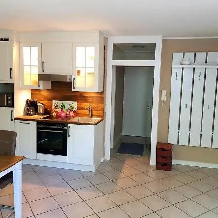 Apartament Ferienwohnung Oie Idyll Zinnowitz